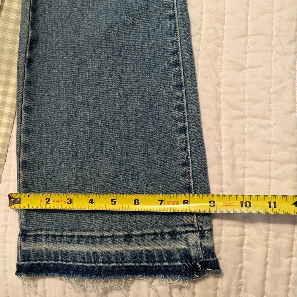 Judy Blue Mid Rise Medium
Wash Distressed Released Hem Bootcut - Picture 9 of 16